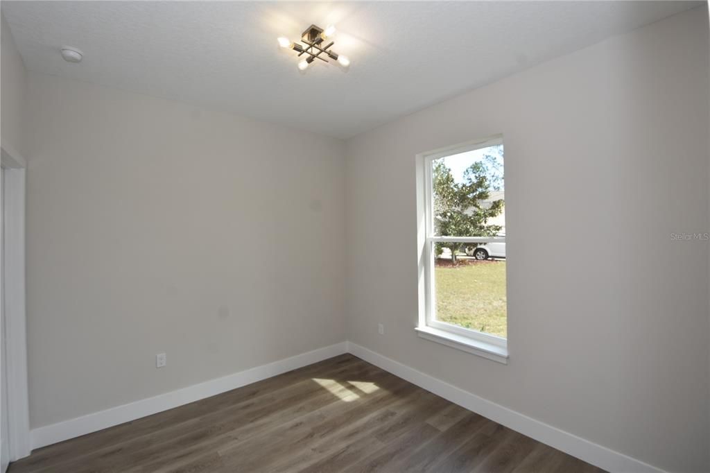 For Rent: $1,850 (3 beds, 2 baths, 1284 Square Feet)