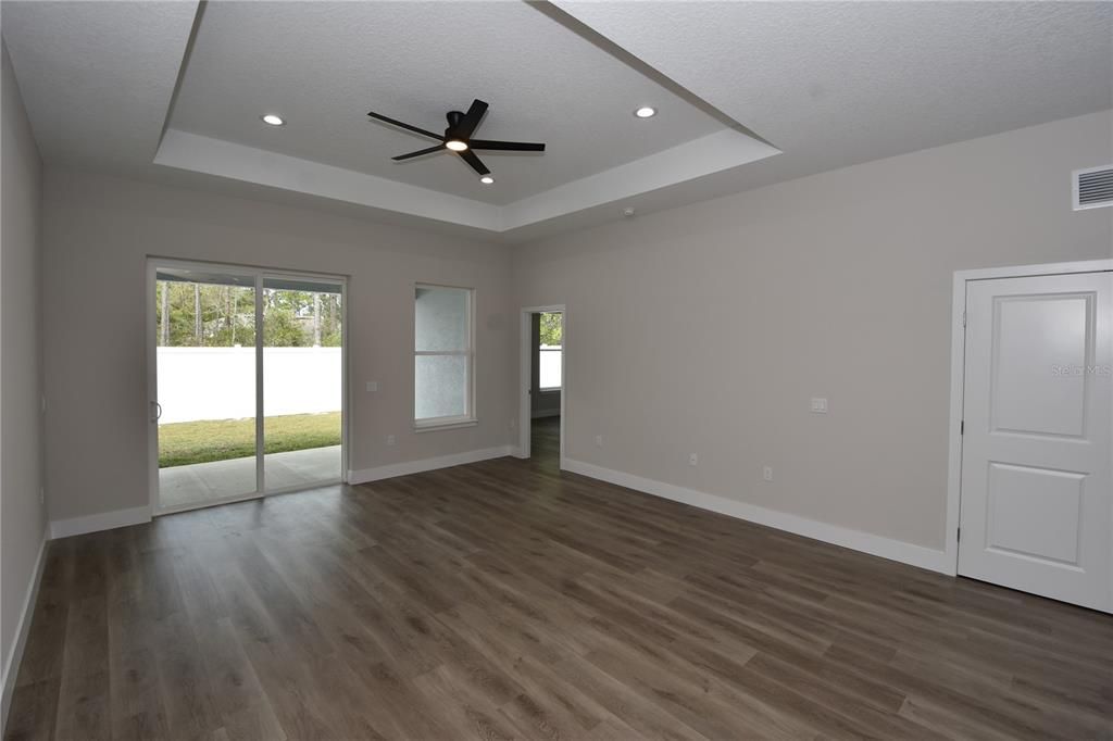 For Rent: $1,850 (3 beds, 2 baths, 1284 Square Feet)