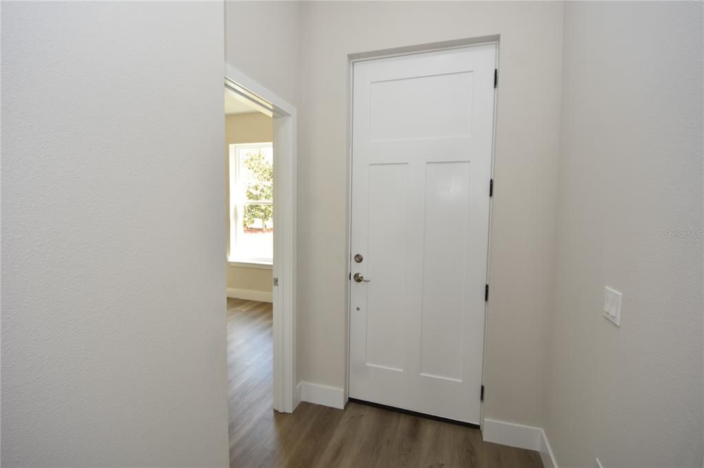 For Rent: $1,850 (3 beds, 2 baths, 1284 Square Feet)