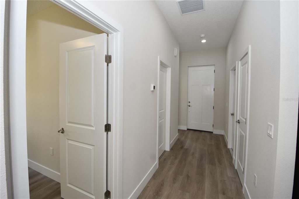 For Rent: $1,850 (3 beds, 2 baths, 1284 Square Feet)