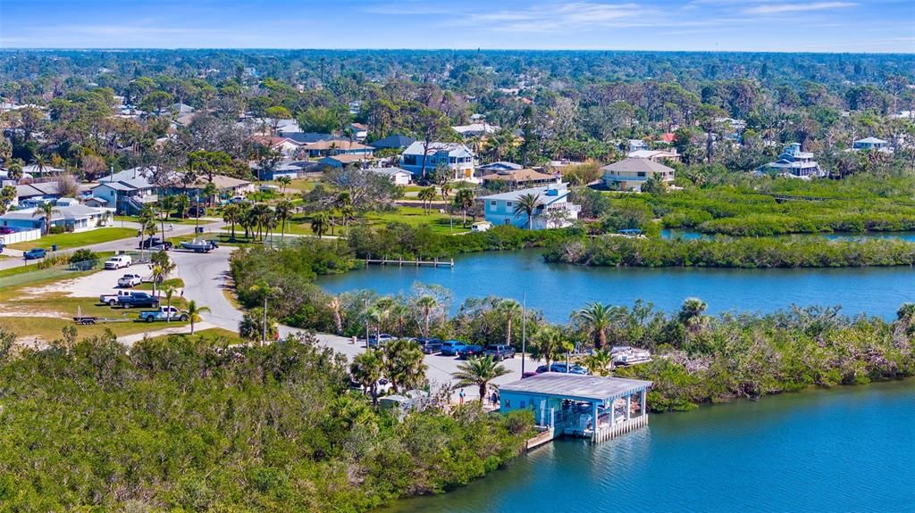 Activo con contrato: $319,000 (2 camas, 2 baños, 1004 Pies cuadrados)