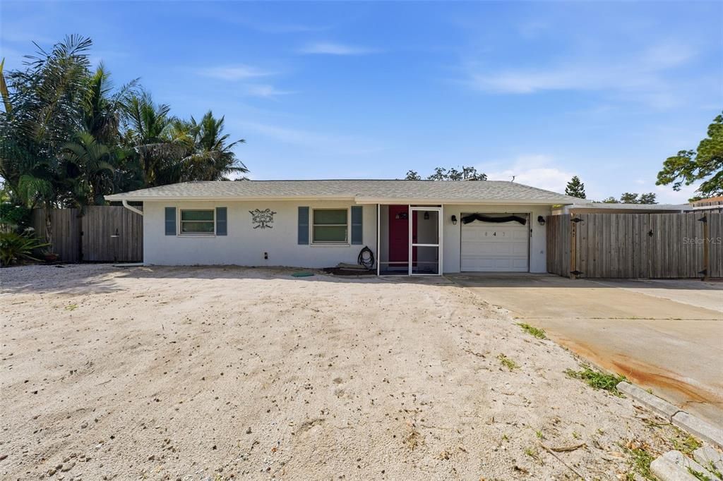 Activo con contrato: $319,000 (2 camas, 2 baños, 1004 Pies cuadrados)