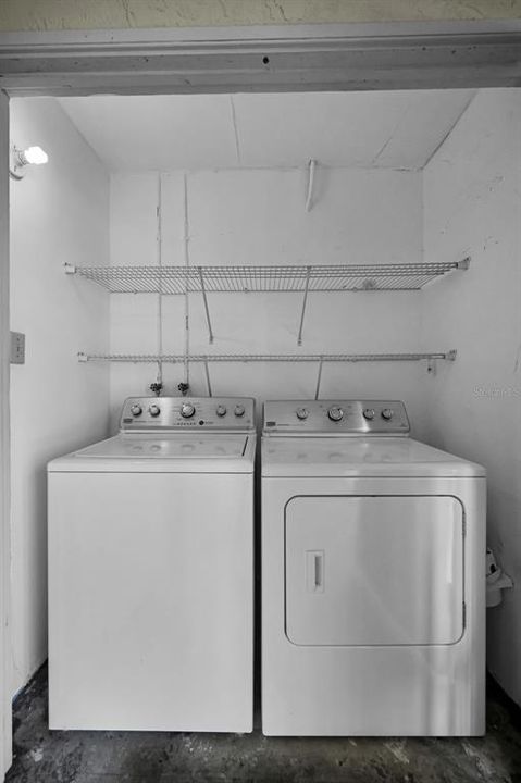 For Sale: $169,500 (2 beds, 2 baths, 1075 Square Feet)