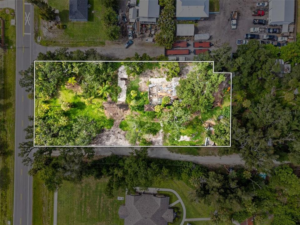 На продажу: $189,900 (2 спален, 2 ванн, 1624 Квадратных фут)