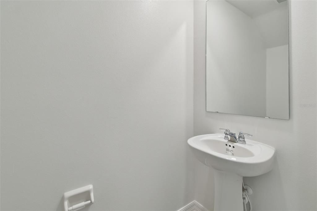 В аренду: $2,000 (3 спален, 2 ванн, 1634 Квадратных фут)