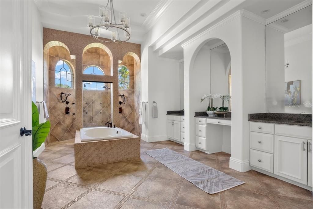 En Venta: $1,750,000 (4 camas, 5 baños, 4771 Pies cuadrados)