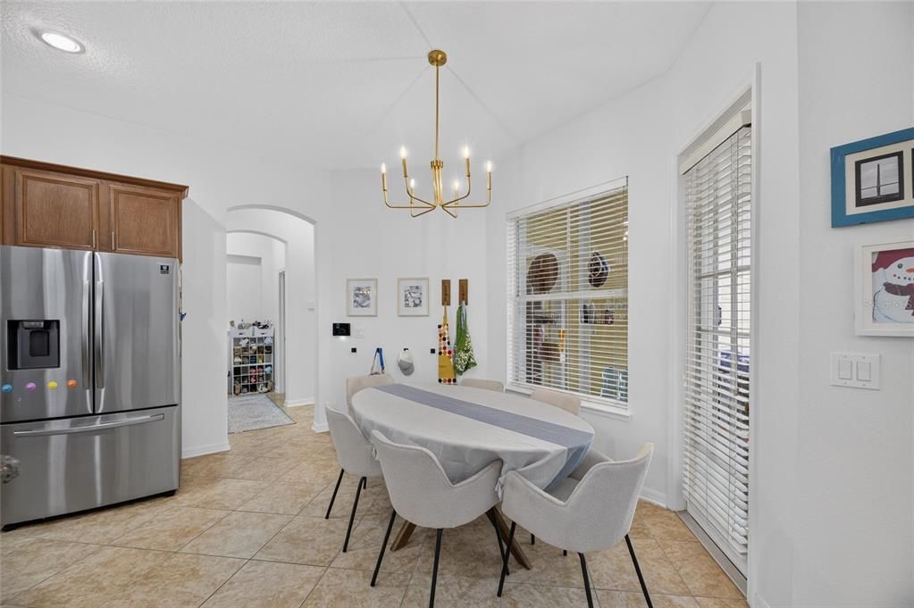 En Venta: $950,000 (4 camas, 3 baños, 3607 Pies cuadrados)
