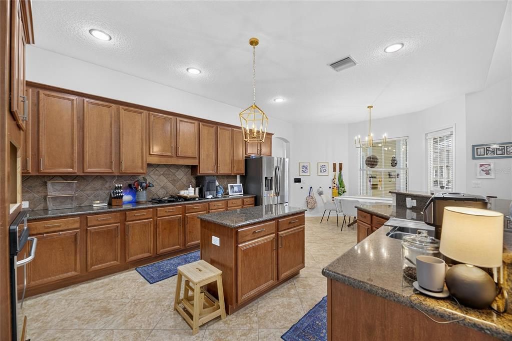 En Venta: $950,000 (4 camas, 3 baños, 3607 Pies cuadrados)