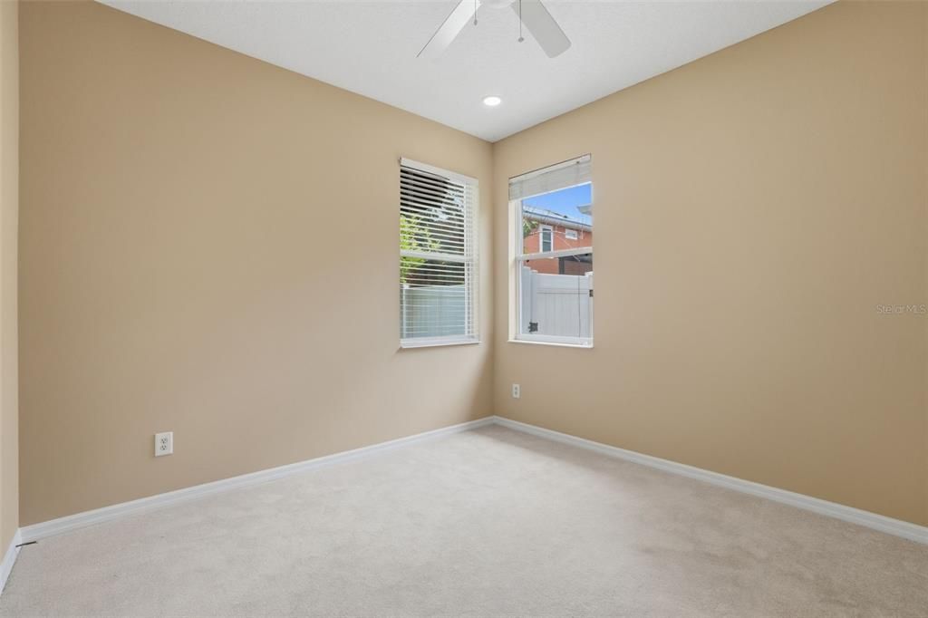 For Sale: $525,000 (3 beds, 2 baths, 2085 Square Feet)