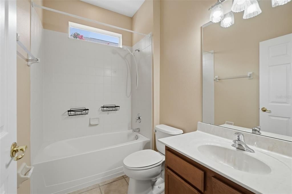 For Sale: $525,000 (3 beds, 2 baths, 2085 Square Feet)