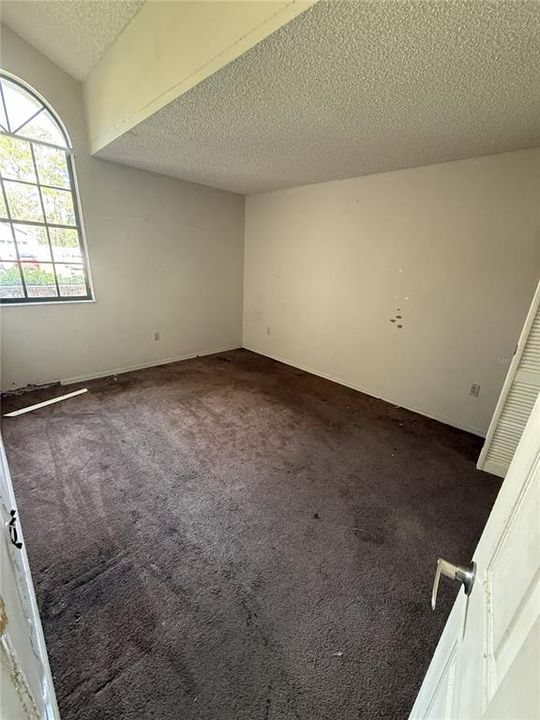 待售: $290,000 (3 贝兹, 2 浴室, 1747 平方英尺)