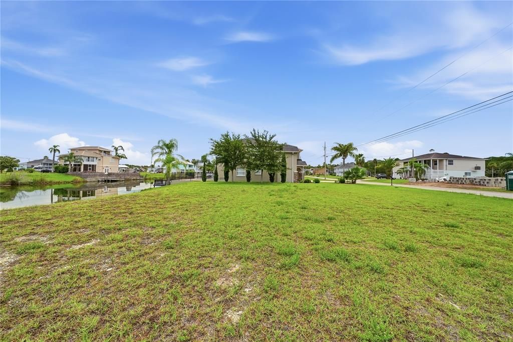 For Sale: $50,000 (0.17 acres)