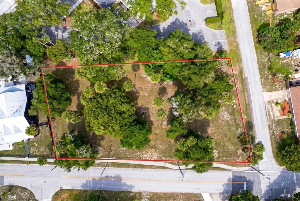 For Sale: $1,200,000 (0.75 acres)