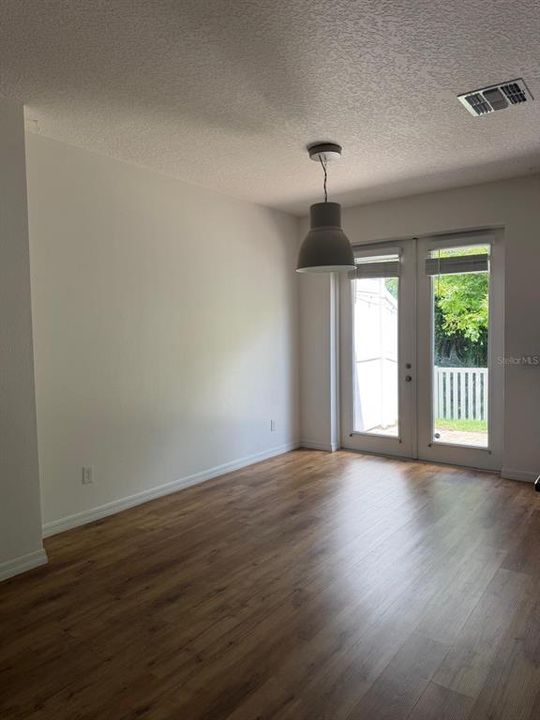En Renta: $2,600 (3 camas, 2 baños, 1484 Pies cuadrados)