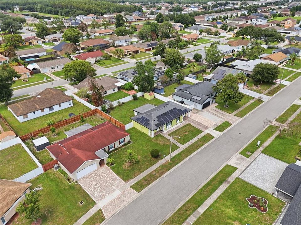 Под контрактом: $350,000 (3 спален, 2 ванн, 1456 Квадратных фут)