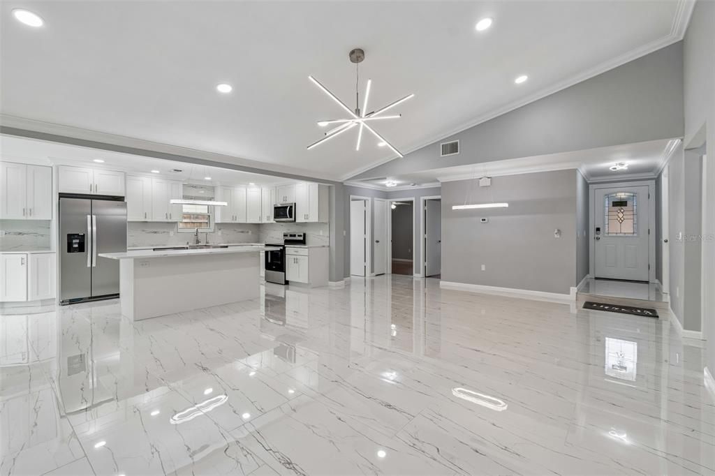 For Sale: $500,000 (3 beds, 2 baths, 1418 Square Feet)