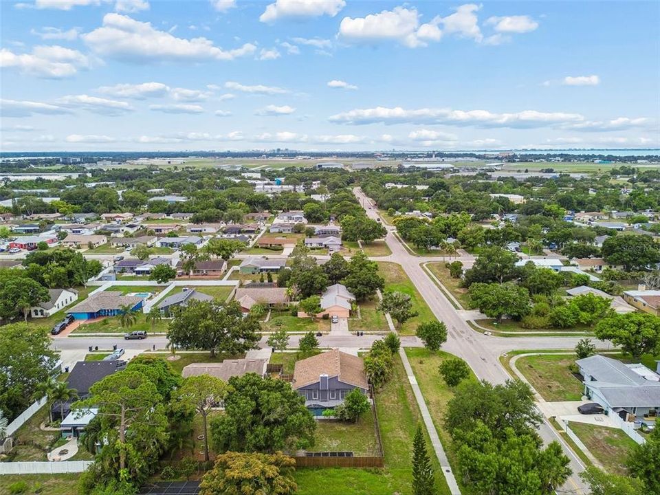 For Sale: $500,000 (3 beds, 2 baths, 1418 Square Feet)