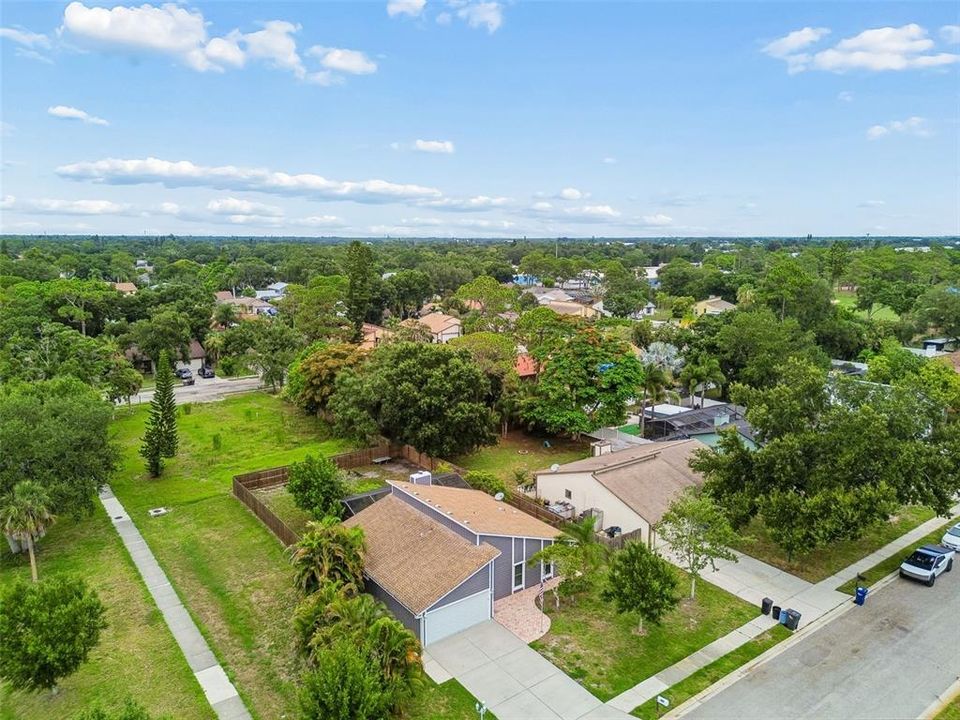 For Sale: $500,000 (3 beds, 2 baths, 1418 Square Feet)