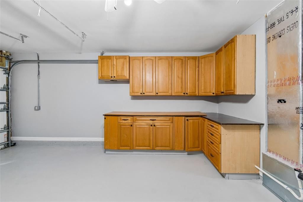 For Sale: $500,000 (3 beds, 2 baths, 1418 Square Feet)