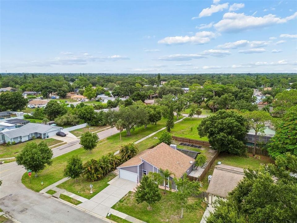 For Sale: $500,000 (3 beds, 2 baths, 1418 Square Feet)