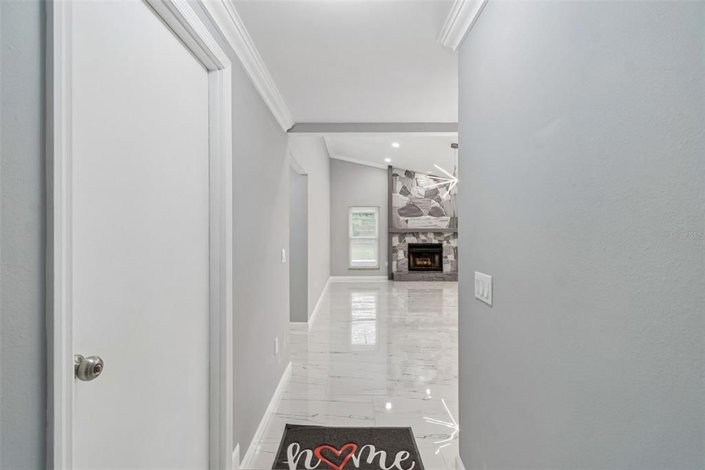 For Sale: $500,000 (3 beds, 2 baths, 1418 Square Feet)