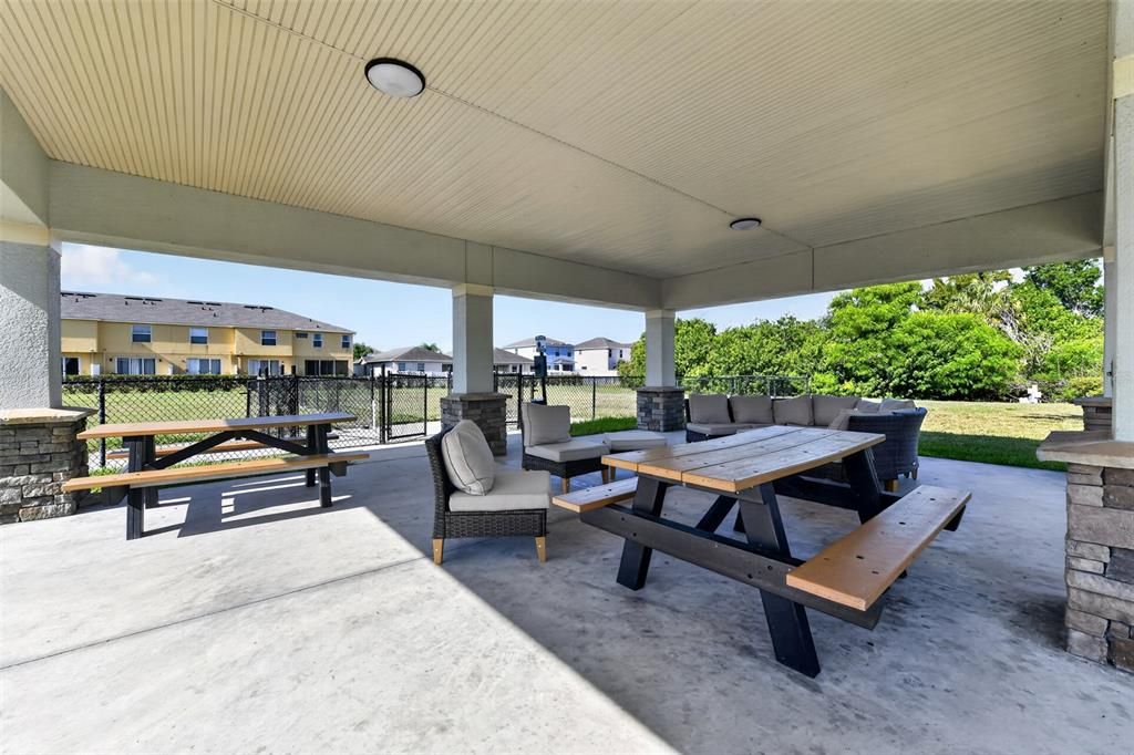 For Sale: $239,000 (3 beds, 2 baths, 1517 Square Feet)