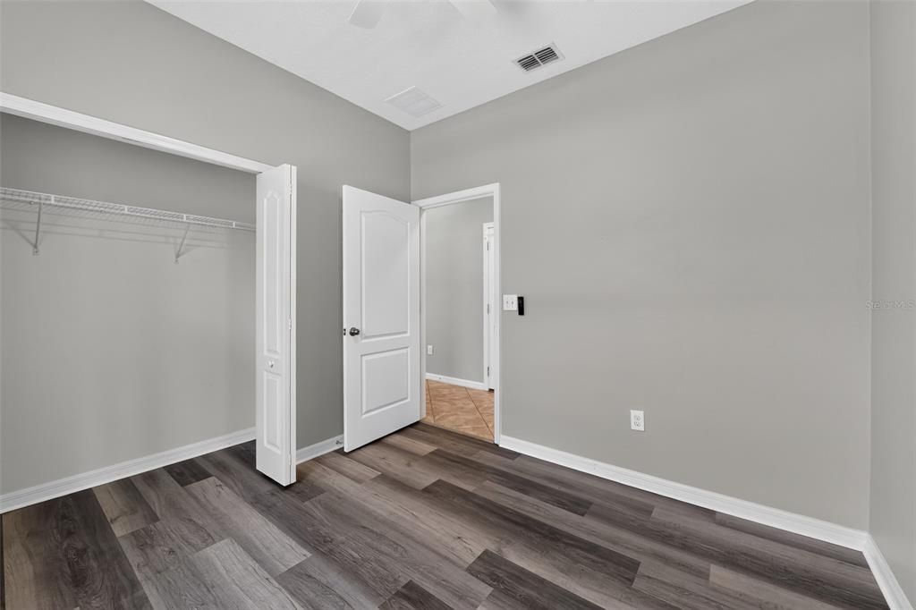 For Sale: $239,000 (3 beds, 2 baths, 1517 Square Feet)