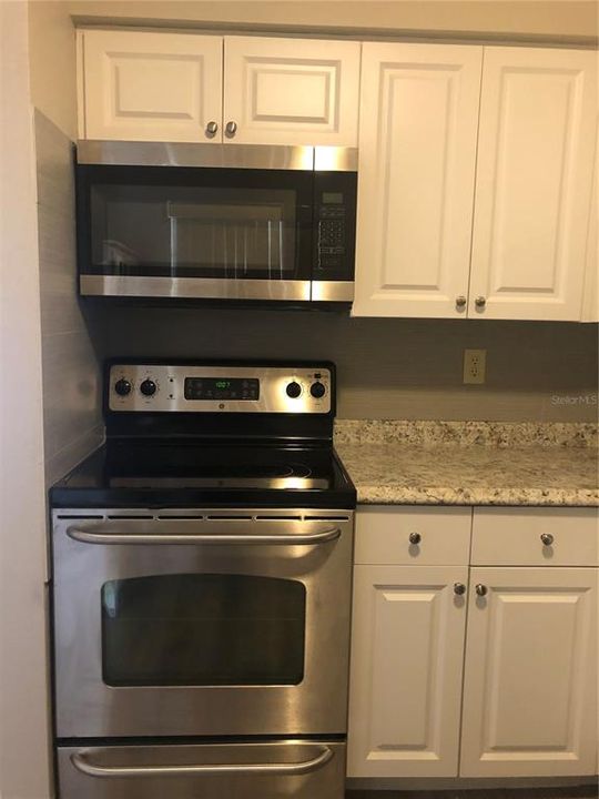 For Rent: $1,495 (2 beds, 2 baths, 891 Square Feet)