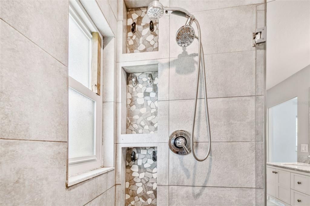 В аренду: $3,800 (4 спален, 3 ванн, 2582 Квадратных фут)