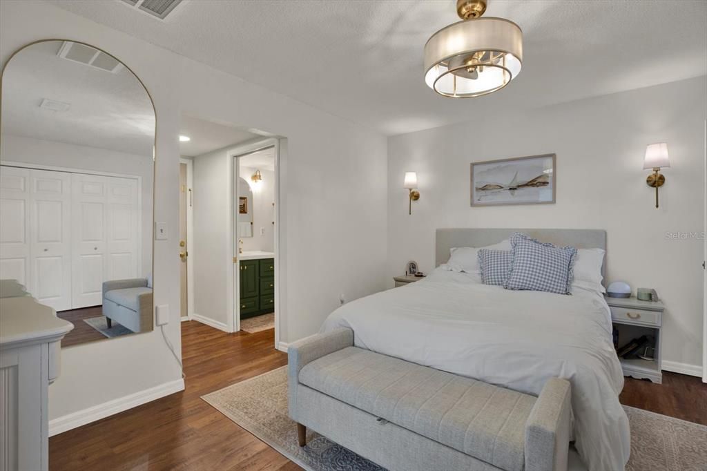 For Sale: $724,900 (3 beds, 2 baths, 1732 Square Feet)
