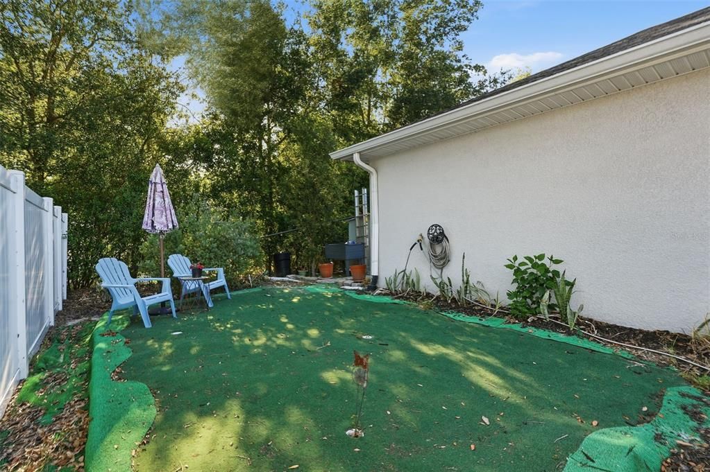 На продажу: $370,000 (3 спален, 2 ванн, 1978 Квадратных фут)