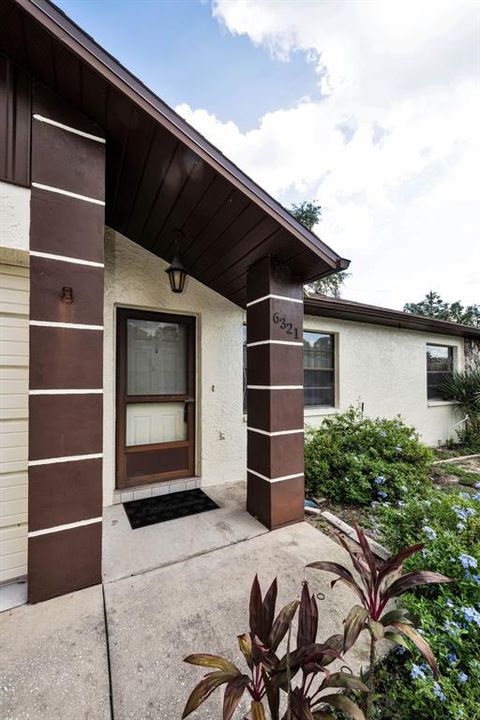 For Sale: $159,000 (2 beds, 2 baths, 1128 Square Feet)