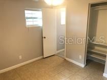 For Rent: $1,095 (3 beds, 1 baths, 1525 Square Feet)