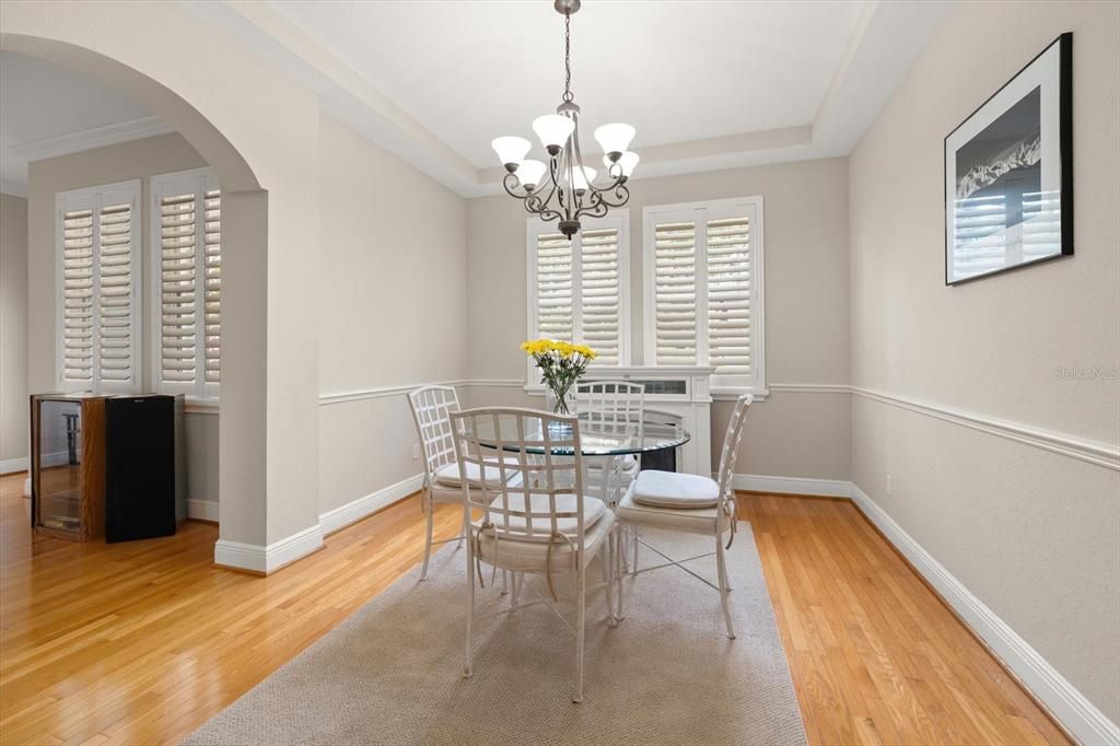 For Sale: $479,000 (3 beds, 2 baths, 2141 Square Feet)