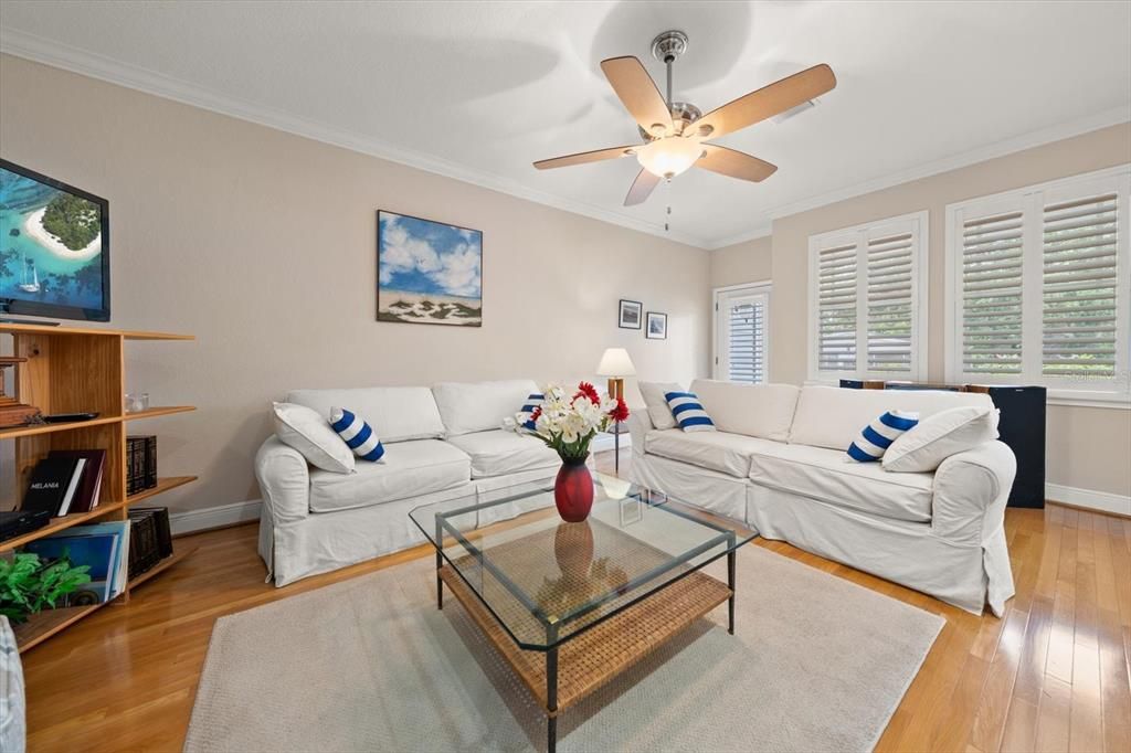 For Sale: $479,000 (3 beds, 2 baths, 2141 Square Feet)