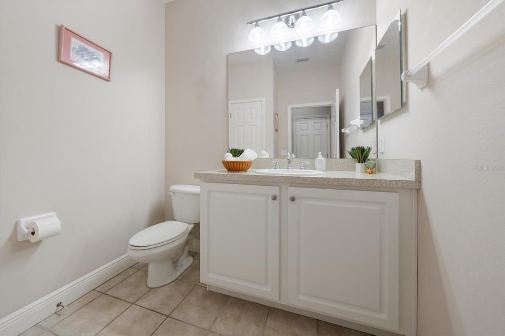 For Sale: $479,000 (3 beds, 2 baths, 2141 Square Feet)