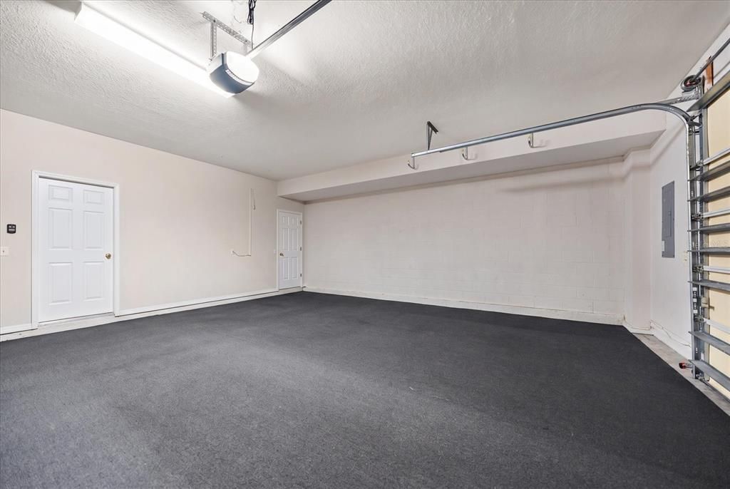 For Sale: $479,000 (3 beds, 2 baths, 2141 Square Feet)