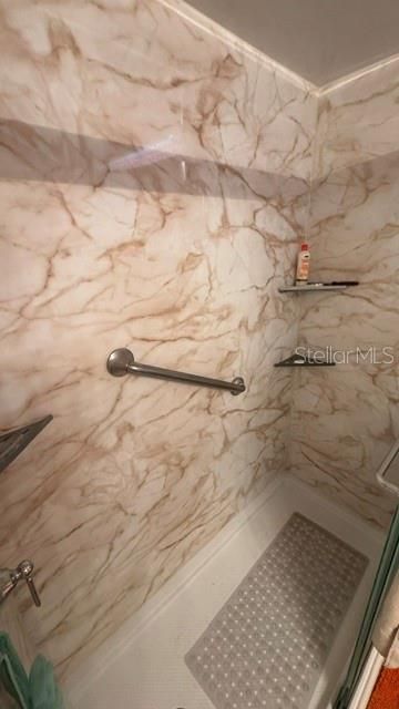 En Venta: $400,000 (3 camas, 2 baños, 1615 Pies cuadrados)