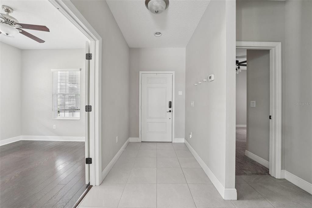 For Rent: $2,200 (2 beds, 2 baths, 1525 Square Feet)