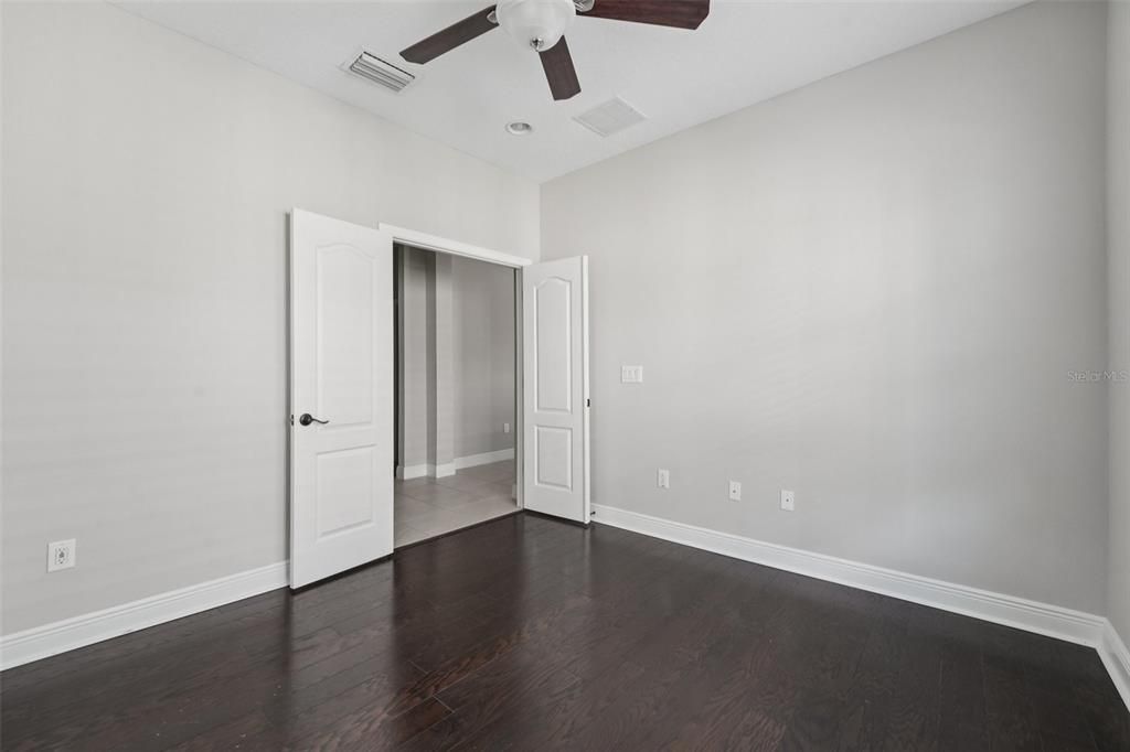 For Rent: $2,200 (2 beds, 2 baths, 1525 Square Feet)
