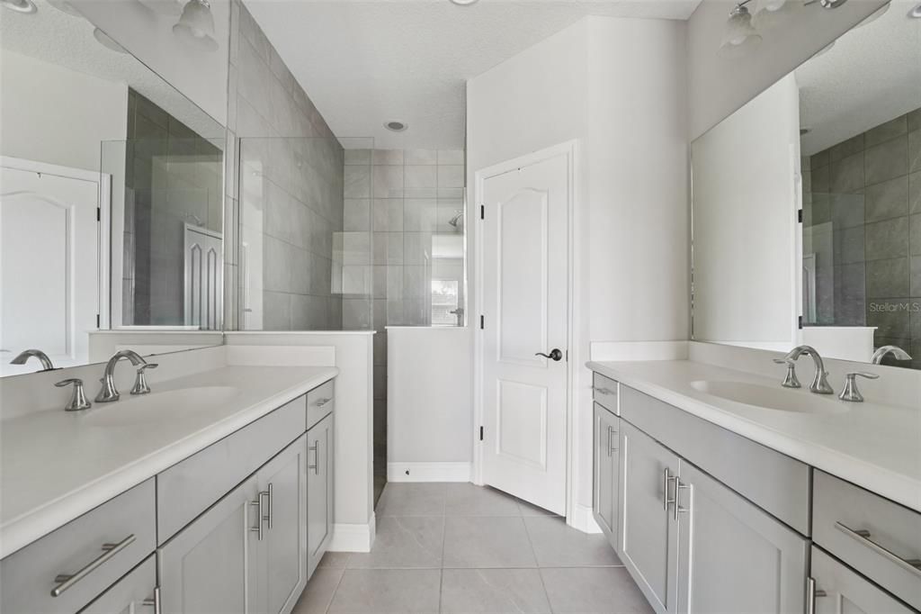 For Rent: $2,200 (2 beds, 2 baths, 1525 Square Feet)