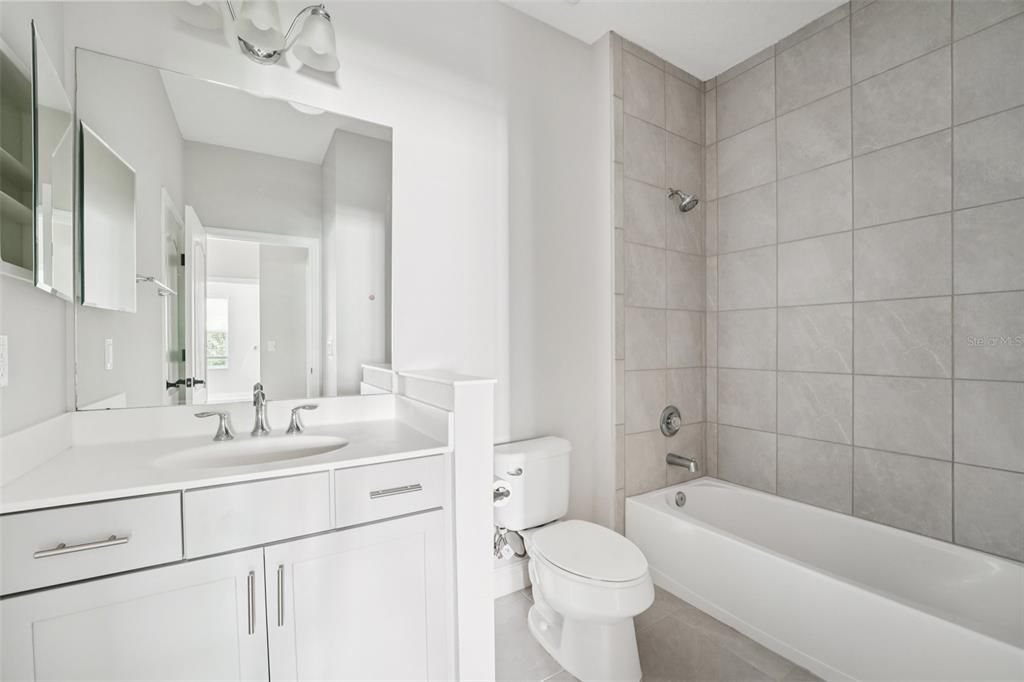 For Rent: $2,200 (2 beds, 2 baths, 1525 Square Feet)