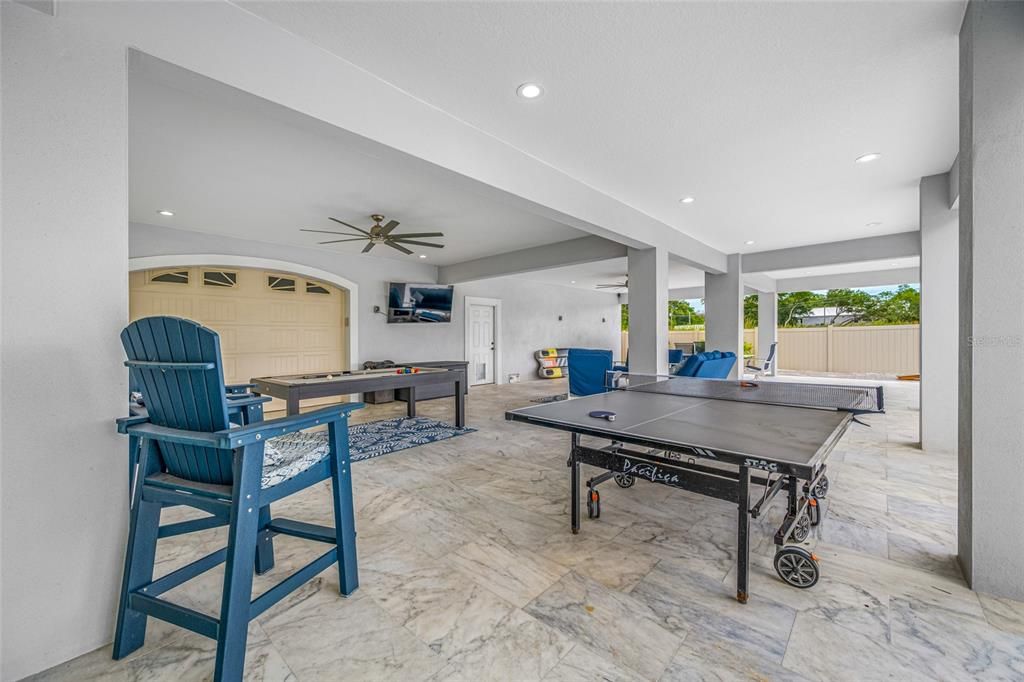 Activo con contrato: $1,525,000 (5 camas, 3 baños, 3218 Pies cuadrados)