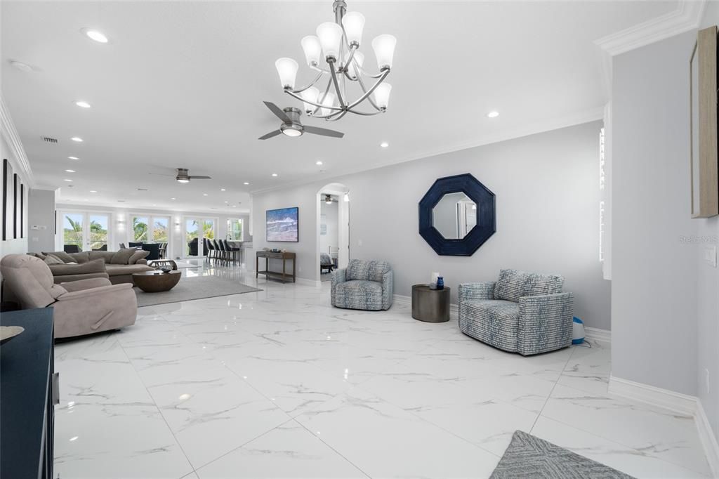Activo con contrato: $1,525,000 (5 camas, 3 baños, 3218 Pies cuadrados)