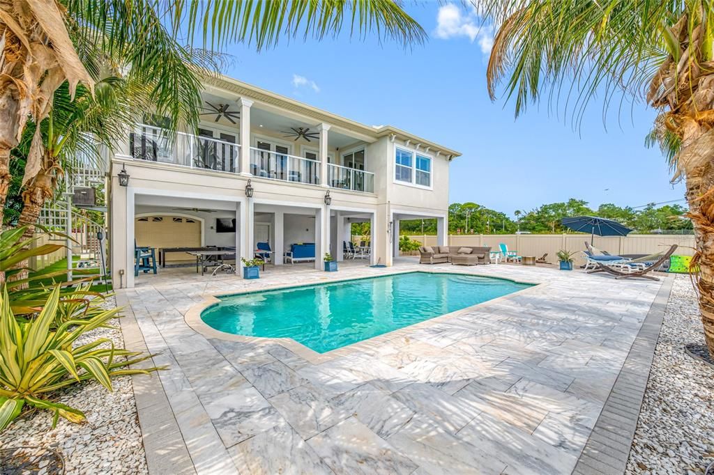Activo con contrato: $1,525,000 (5 camas, 3 baños, 3218 Pies cuadrados)