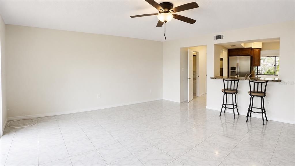 En Venta: $199,000 (2 camas, 2 baños, 1263 Pies cuadrados)