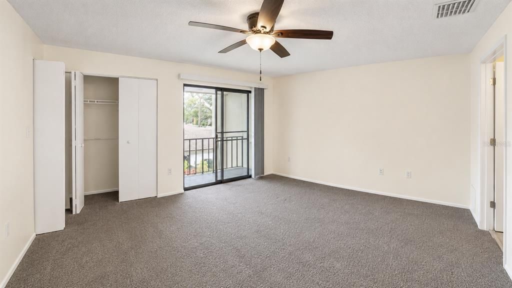En Venta: $199,000 (2 camas, 2 baños, 1263 Pies cuadrados)