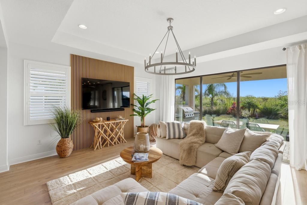 For Sale: $975,000 (4 beds, 3 baths, 3651 Square Feet)