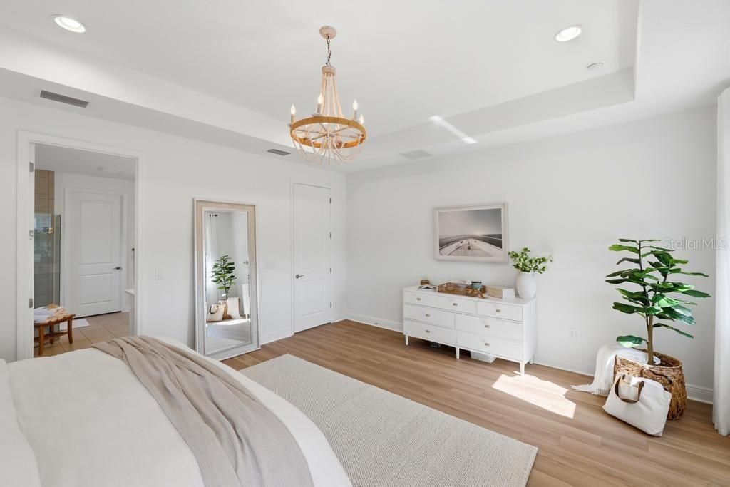 For Sale: $975,000 (4 beds, 3 baths, 3651 Square Feet)
