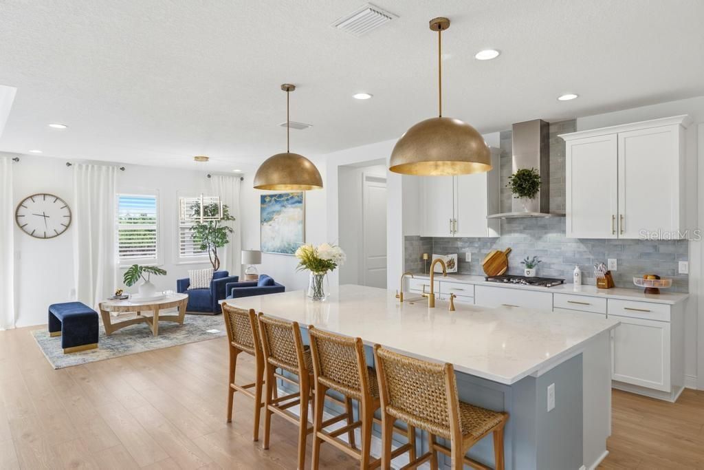 For Sale: $975,000 (4 beds, 3 baths, 3651 Square Feet)